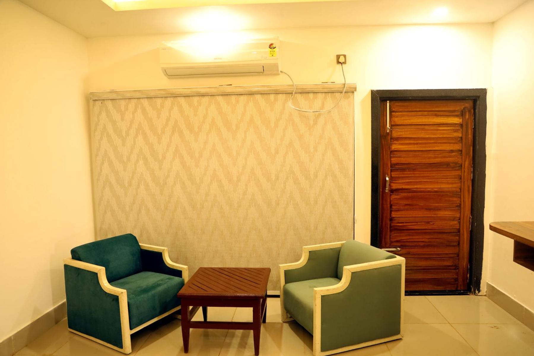 Panna Tiger Resort- Riverside Property Rājgarh Buitenkant foto